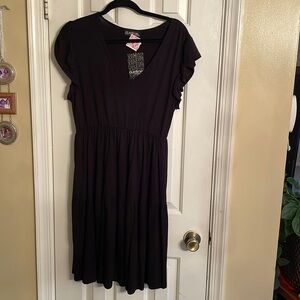 NWT Duetime Maternity Black Dress - XL